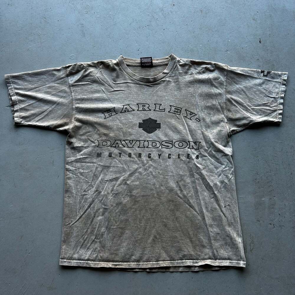 Vintage 1990 Harley-Davidson Cycle Nuts & Bolts Boise, Idaho Graphic T-Shirt